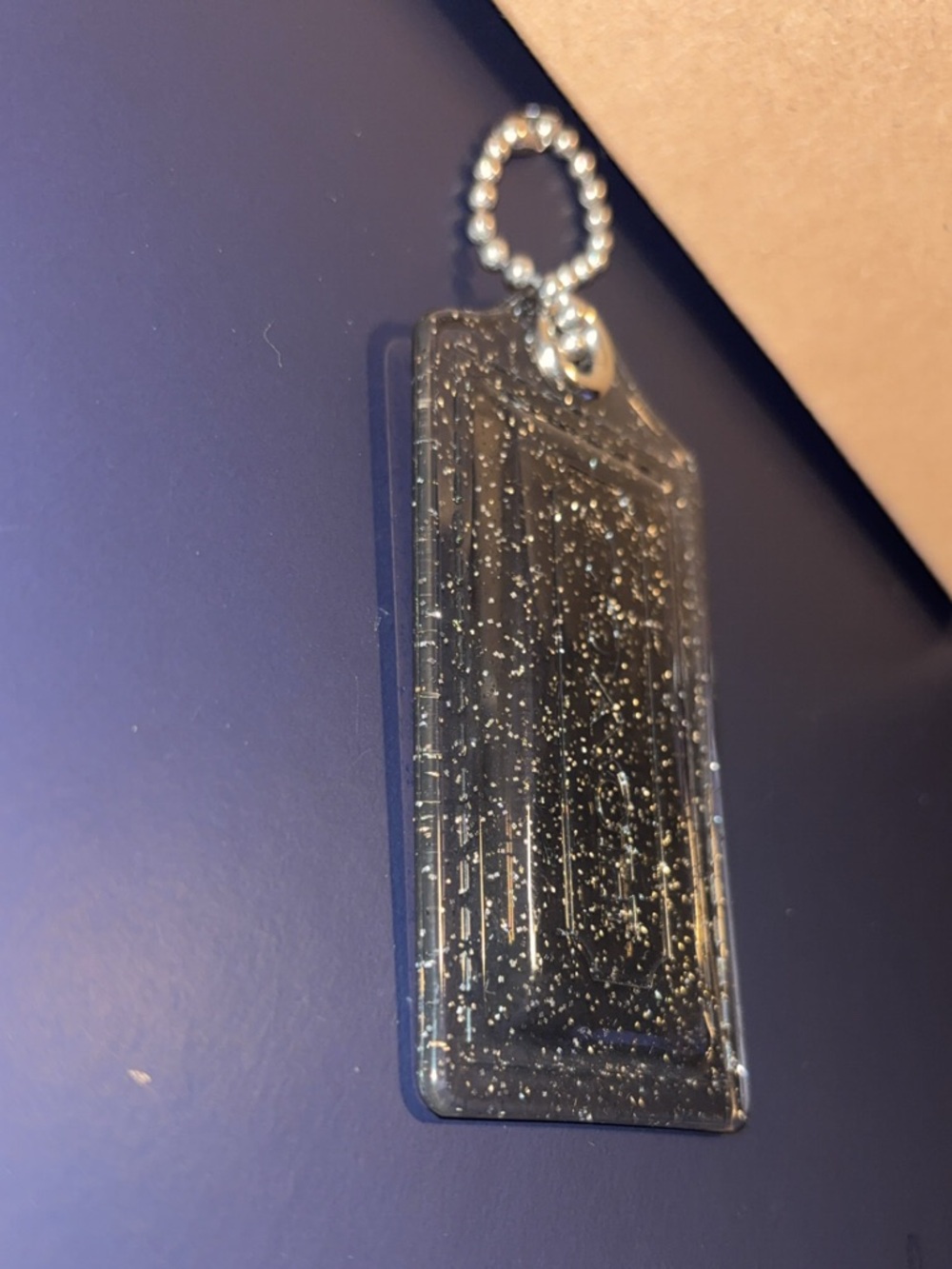 Coach poppy Clear Glitter Tag - Picture 5 of 8
